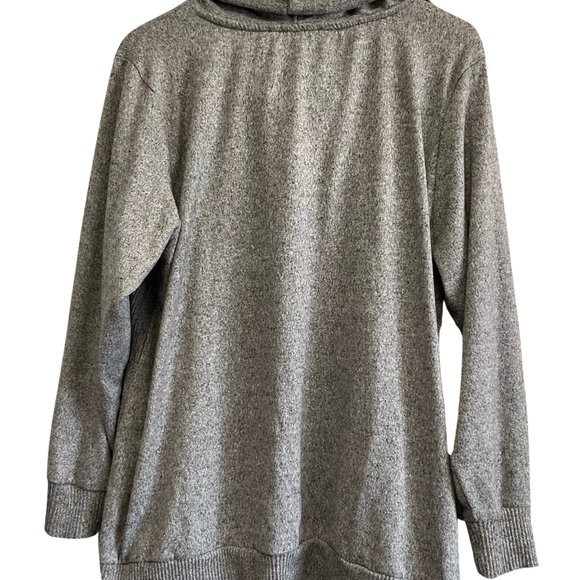 👗5/$25 - Grey Knit Cowl Neck Sweater w/ Kangaroo Pocket - Picture 4 of 4